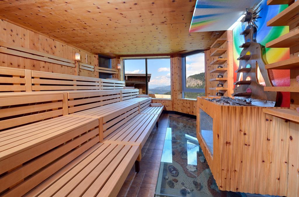 Hotel Gartnerkofel Sonnenalpe Nassfeld Exterior photo